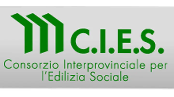 C.I.E.S.