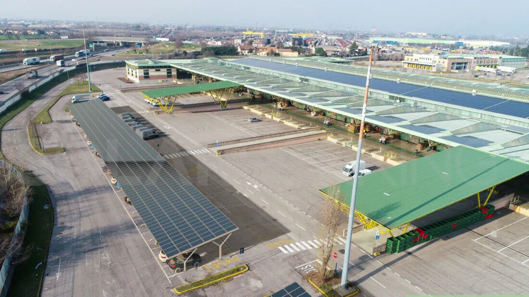 Efficientamento energetico Area del Centro Agroalimentare di Verona mediante IMPIANTO FOTOVOLTAICO