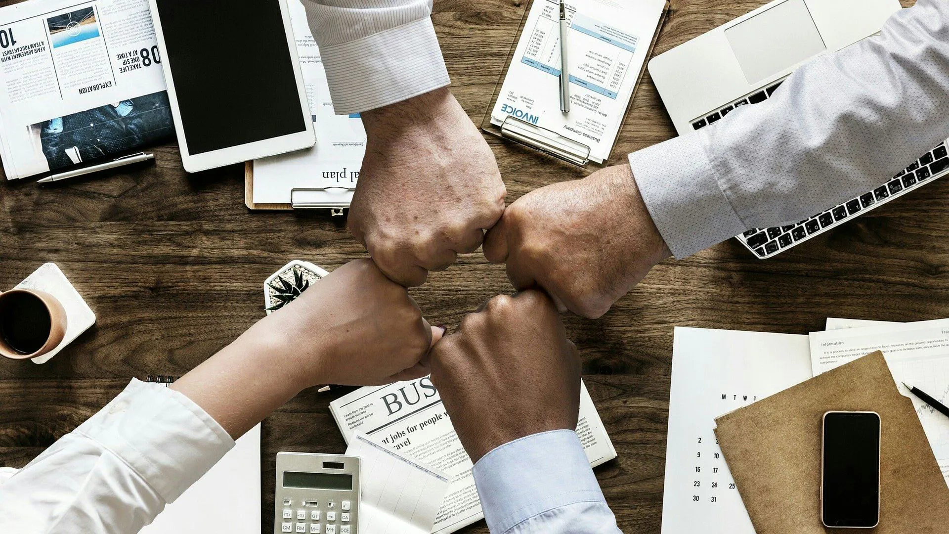 Tecnologia e persone: impianti pensati per il mondo industriale, terziario e civile